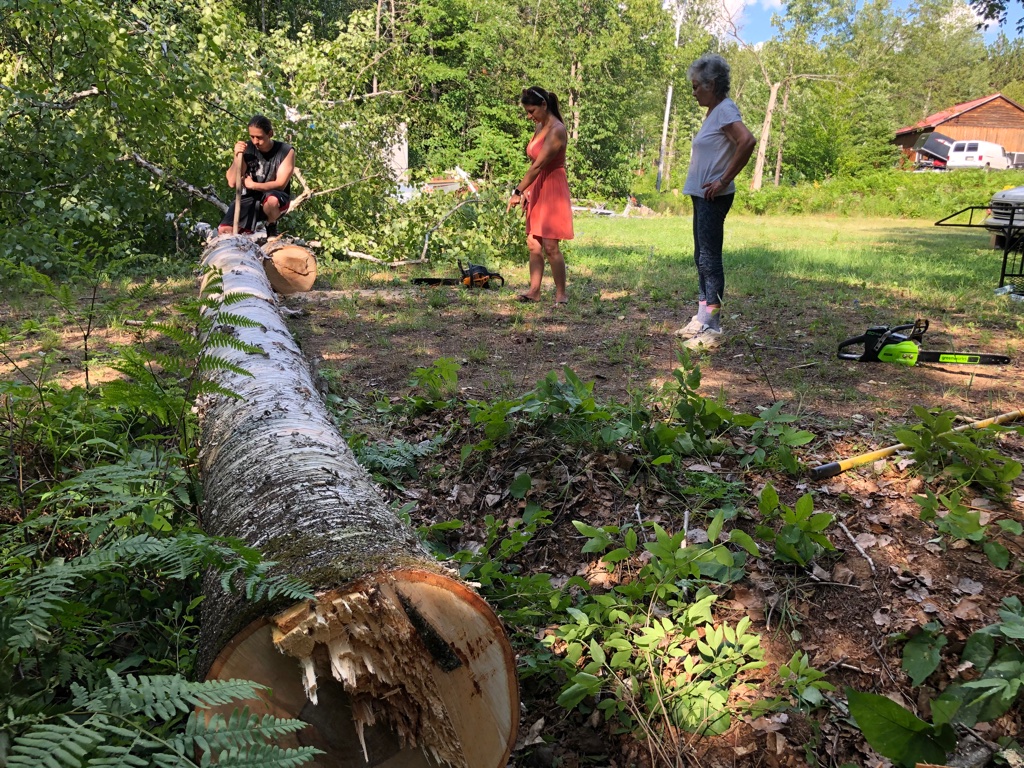 Birch bark canoe building — Sarazin family archive
